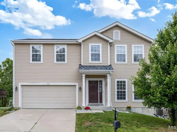 3317 Bridgeton Trails Dr, Bridgeton, MO 63044