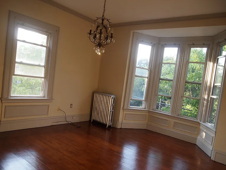 68 Wood St #2 — Photo 6