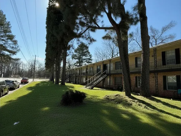 2783-2799 Beverly Hill St, Memphis, TN 38128