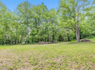 W7721 Trellis Rd, Crivitz, WI 54114