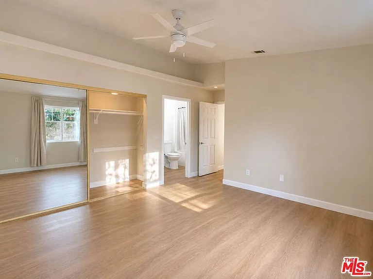 145 W M St — Photo 7