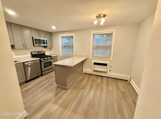 169 Manor Dr, Red Bank, NJ 07701