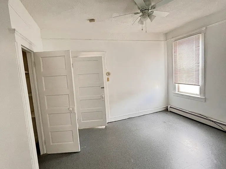 226-228 Ripley Pl #3 — Photo 4