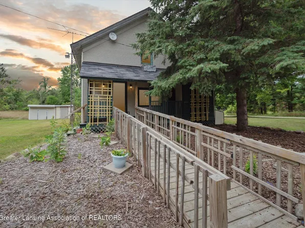 2989 N Pingree Rd, Alma, MI 48801