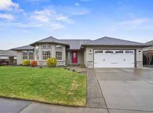 3503 Blueblossom Dr, Medford, OR 97504