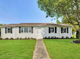 320 Mitchell Rd, Greenville, SC 29615
