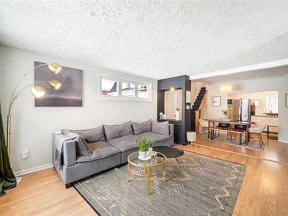 5th image of 111 Sheraton Dr