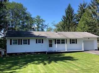 10 Robin Ln, Tully, NY 13159