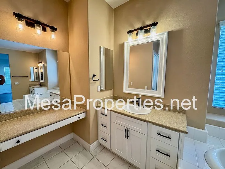 28610 Strauss Ln — Photo 36
