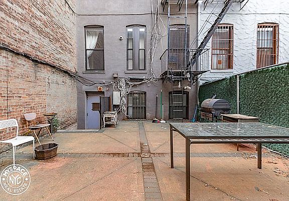 2nd image of 1325 Bedford Ave #1B