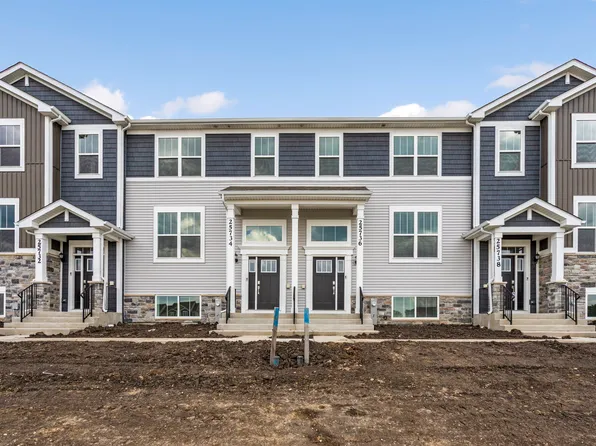 25736 W Yorkshire Dr, Plainfield, IL 60544