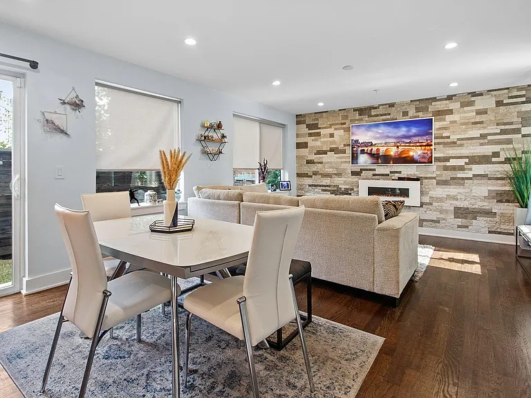 1649 E Eyre St #7 — Photo 9