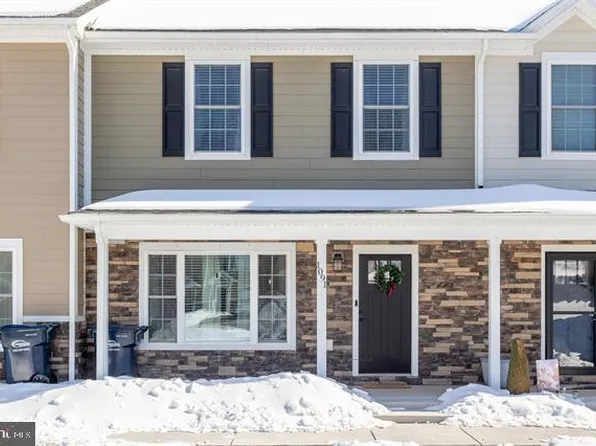 1091 Bluemoon Dr, Harrisonburg, VA 22801