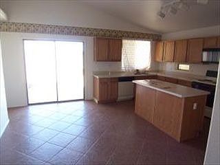 1st image of 549 N Canfield
