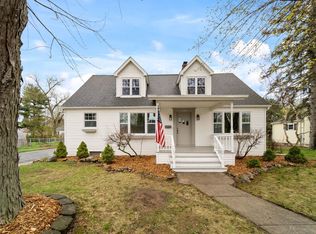 230 Anderson Ave, Croswell, MI 48422