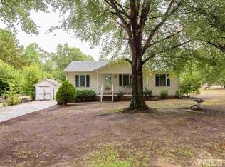 26 Old Stage Ct, Coats, NC 27521