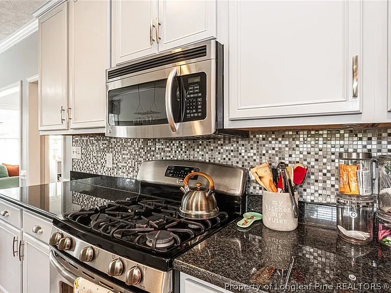 3021 Bankhead Dr — Photo 17