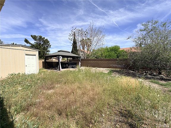 4th image of 43922 Fallon Dr