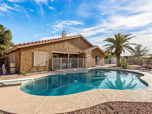 7726 W CAMERON Drive, Peoria, AZ 85345