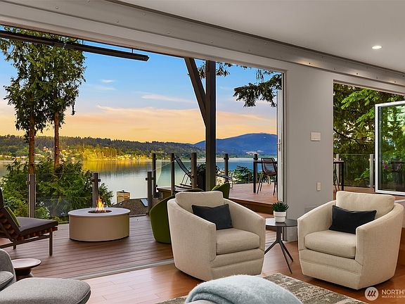 4th image of 1606 W Lake Sammamish Parkway SE