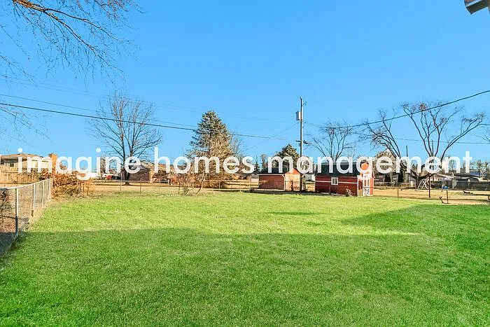4780 McGreevy Dr — Photo 15