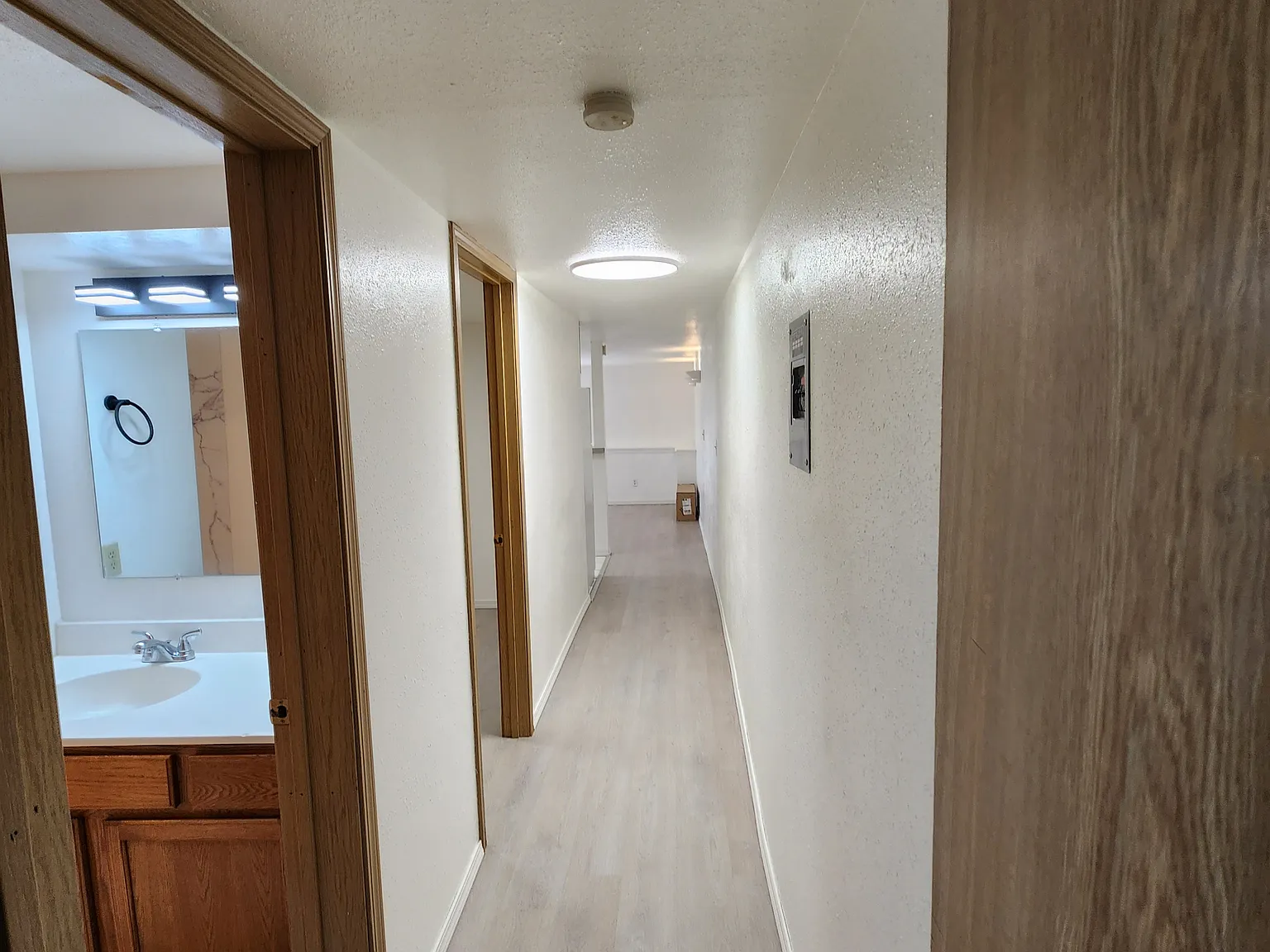2 bed, 660 sqft, $1,690 — Photo 4