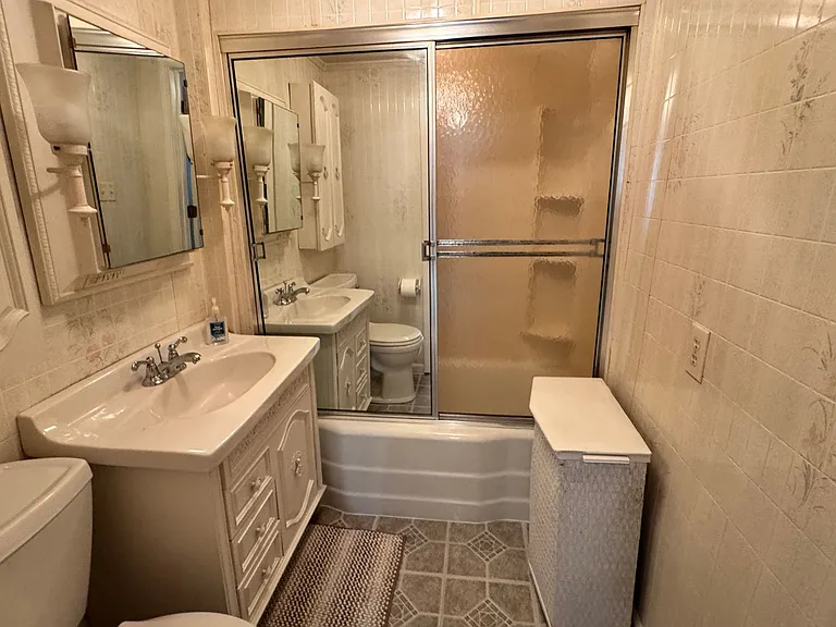 1114 Textile Pl — Photo 6
