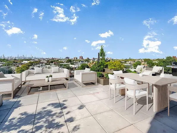435 Tompkins Avenue #409, photo 2