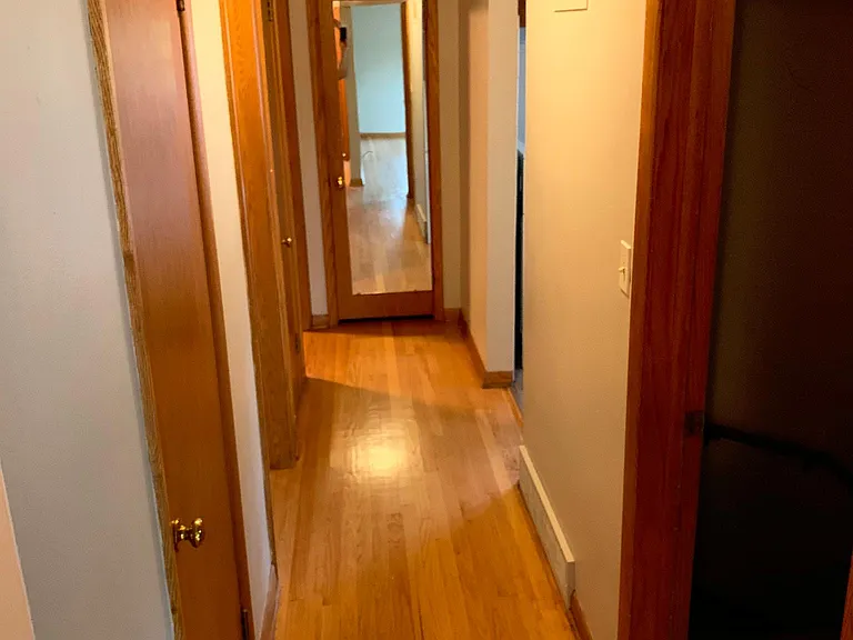 7009 W Lloyd St — Photo 5
