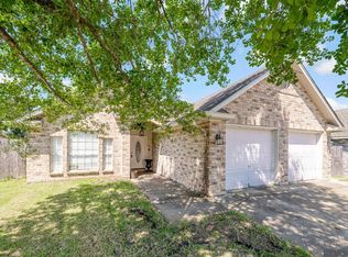 36 Moss Dr, La Place, LA 70068