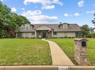 1908 Centenary Dr, Longview, TX 75601