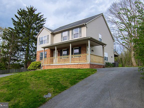4th image of this home