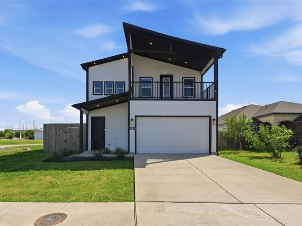 3316 Nomas St, Dallas, TX 75212