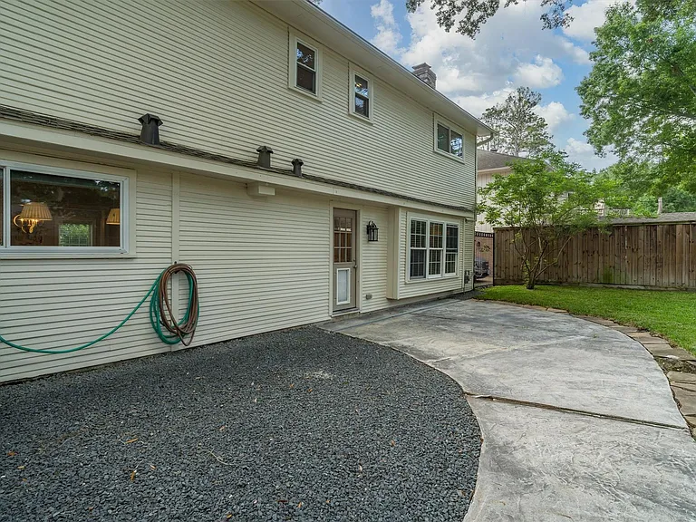 751 Bison Dr — Photo 31