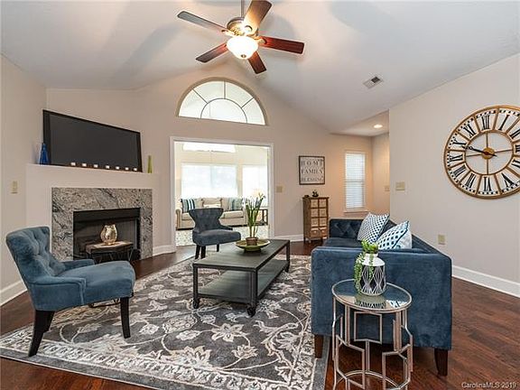 4th image of 2650 Polo Club Blvd