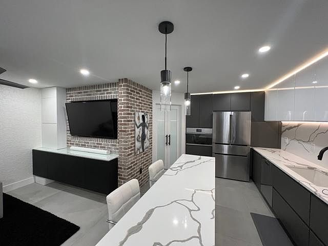 1st image of 3914 W Neptune St APT 4