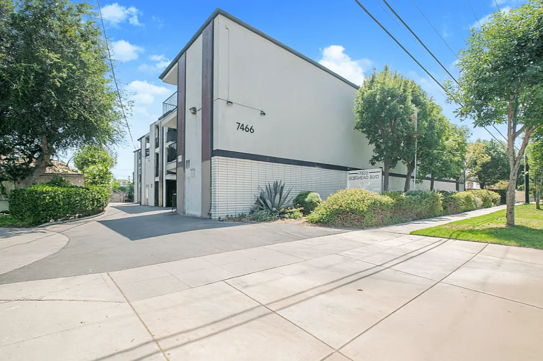 Studio, 395 sqft, $1,450 — Photo 1