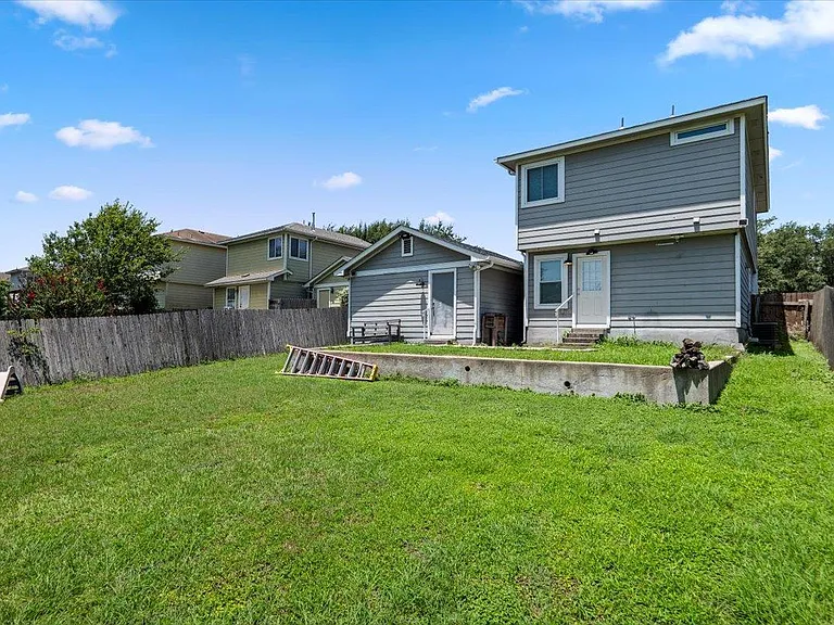 12421 Briarcreek Loop — Photo 24