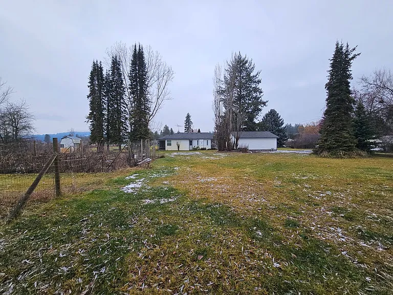 3710 E Chattaroy Rd — Photo 17