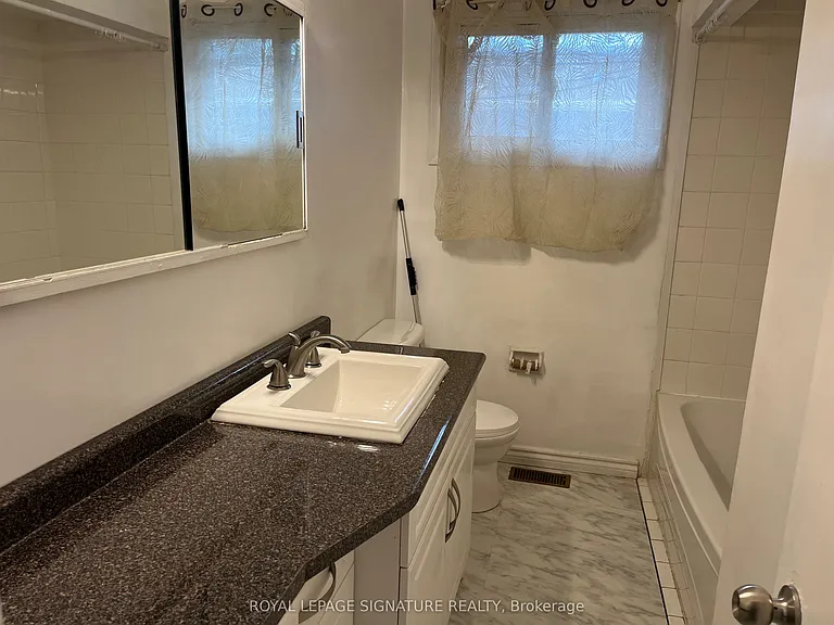 23 Allanford Rd — Photo 16