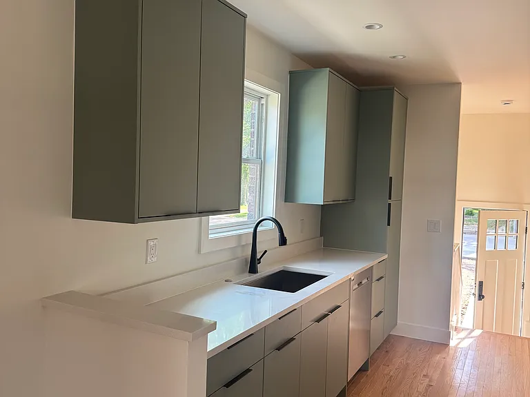 491 S Franklin St — Photo 5