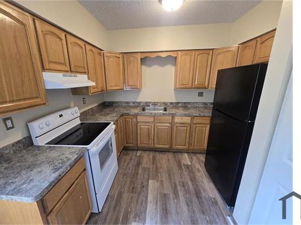 165 Westland St APT 2D