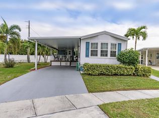 4094 Bougainvillea Rd, Boynton Beach, FL 33436