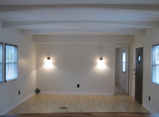 1174 King Rd, Flat Rock, NC 28731