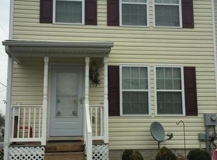 112 N Reymann St, Ranson, WV 25438