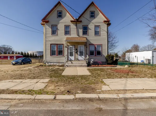 214 Billingsport Rd #216, Paulsboro, NJ 08066