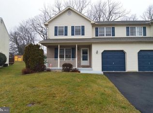 138 Bainbridge Cir, Sinking Spring, PA 19608