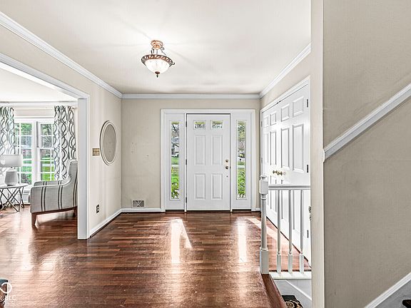 3rd image of 3816 Haverhill Dr
