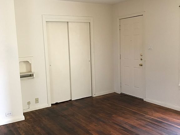 4th image of 723 S Tancahua St APT 3