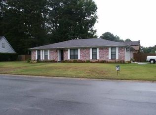 10711 Warren Dr, Little Rock, AR 72209